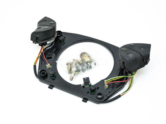 Volant Mercedes-Benz E W210 1995 A2108212551