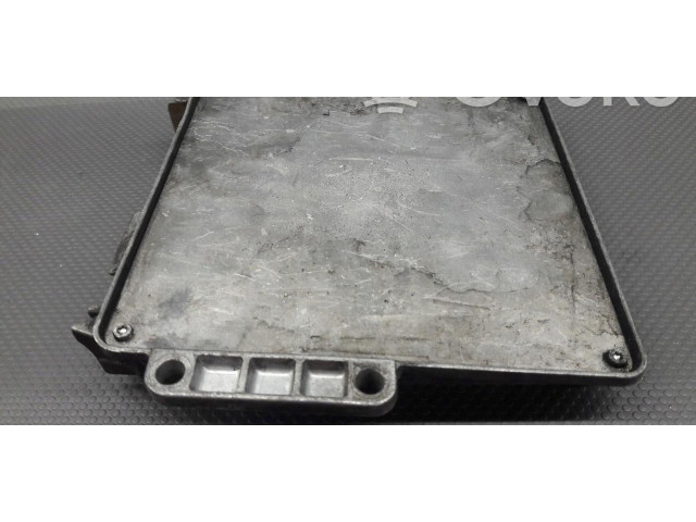 Блок управления двигателем Блок управления 7700101909 Renault Clio I