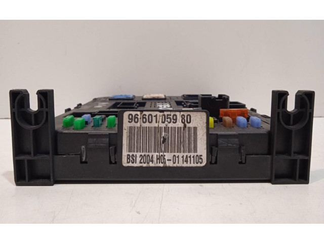 Блок предохранителей 9660105980 Citroen C4 I