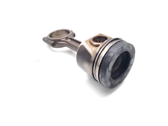 Поршень с шатуном CRMB CRMB Skoda Octavia Mk3 (5E)