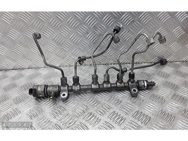 Топливная рампа 0445214176   Honda Accord  