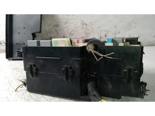 Pojistková skříňka 19197000001 Ford Grand C-MAX 2012