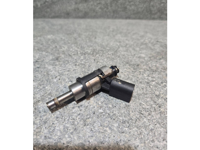 Форсунка 06D133036D    Volkswagen PASSAT B6  BWA 