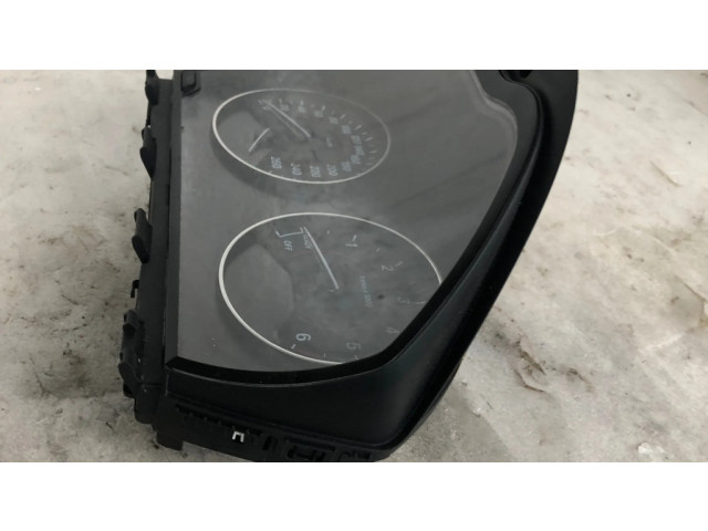 Přístrojová deska  BMW 1 F20 F21 2015 9232892  