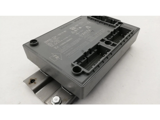 Блок комфорта 38800TZAG310M1 Honda Jazz IV GR