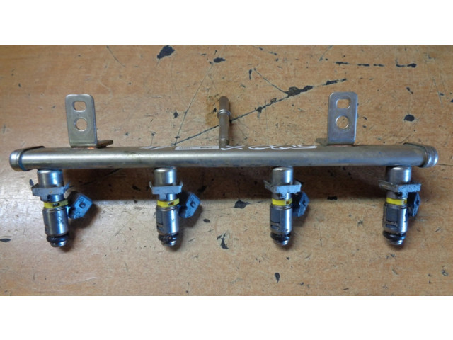 Топливная рампа 55258684 Fiat 500X 1.4