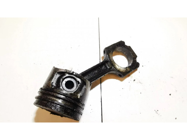  Поршень с шатуном    Fiat Marea для дизельного двигателя 2.4