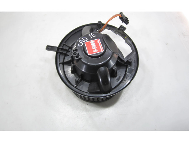 Вентилятор печки 1K1820015P, F998922Q Volkswagen Caddy