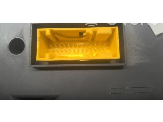 Панель приборов 00006105XH Citroen C8