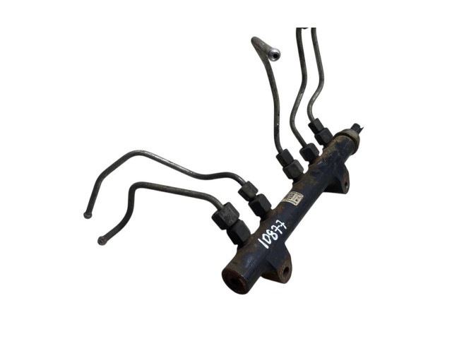 Топливная рампа 9685297580   Volvo S60  