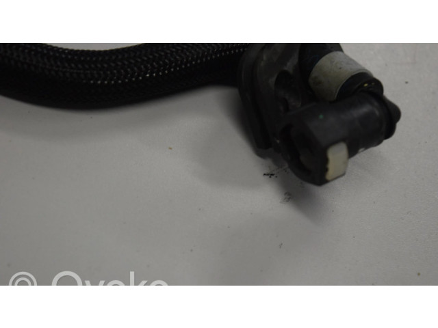 Трубка (трубки)/ шланг (шланги)