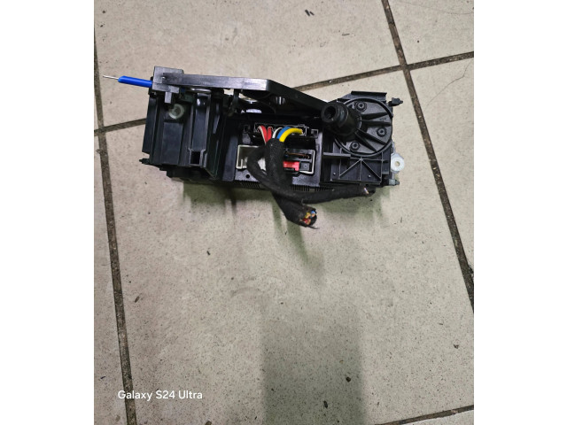 Блок управления климат-контролем 1K08190478M Volkswagen Caddy