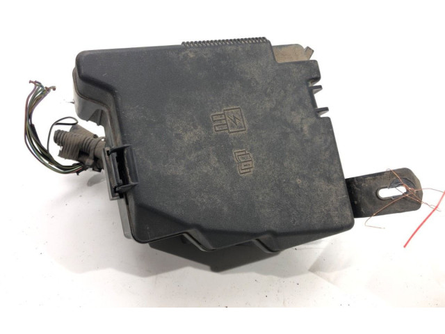   Pojistková skříňka 8V51-14A075CA   Ford Fiesta 2008