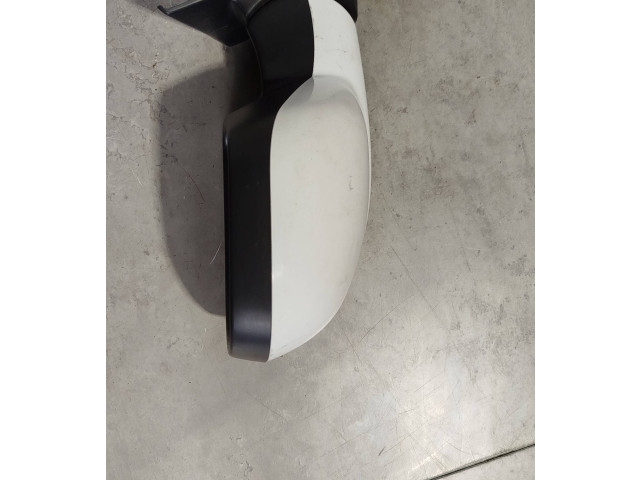 Зеркало электрическое        Peugeot Partner  2015 - 2018 года   