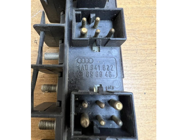 Pojistková skříňka 4A0941822, F3859 Audi A6 S6 C4 4A 1997