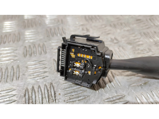 Включатель скорости стеклоочистителей 17E018 Mitsubishi Colt