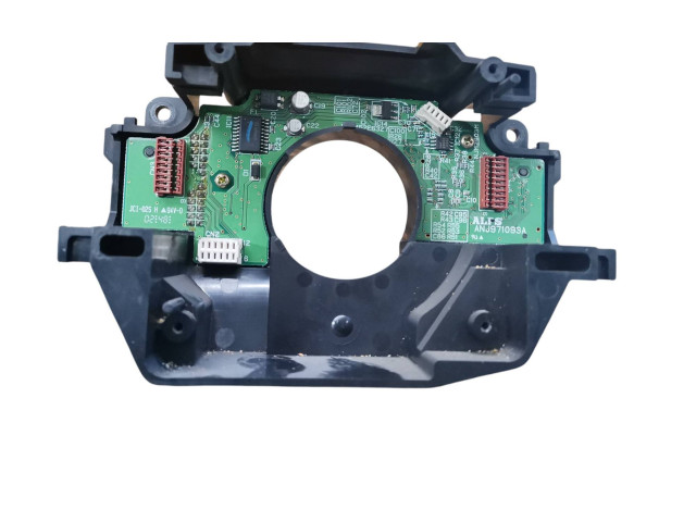 Ручка стеклоочистителей 30658614   Volvo V70