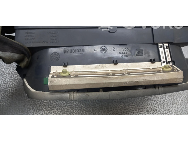 Přístrojová deska Volkswagen Caddy 1998