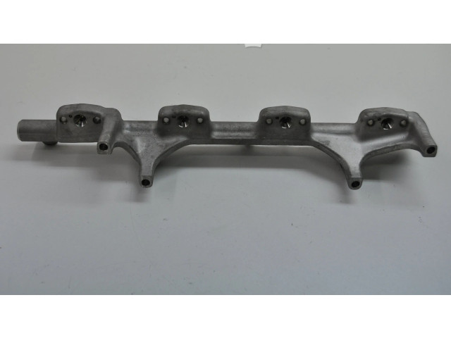 Vstřikovací lišta 7592426   BMW 3 F30 F35 F31    N13 B16 A 