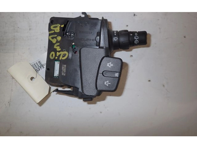 Ручка стеклоочистителей    Renault Clio III