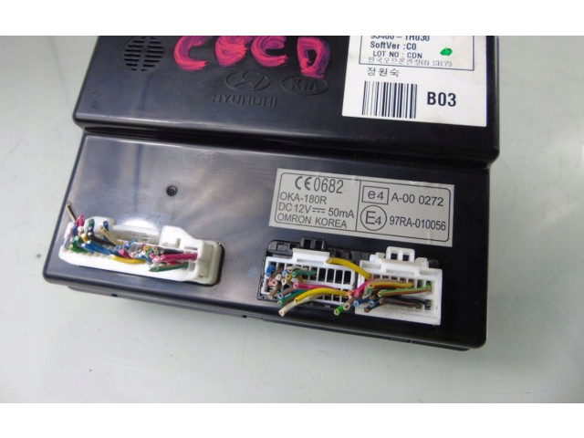 Блок комфорта 954001H030   KIA Ceed   