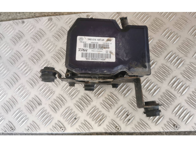 Jednotka ABS 5N0614109AR   Volkswagen Tiguan 2013