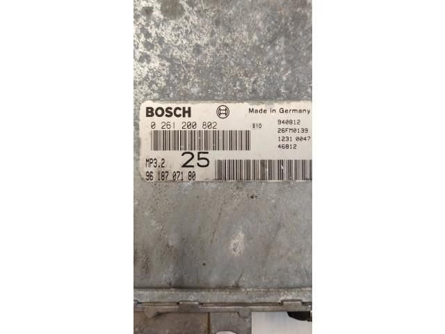 Řídící jednotka 0261200802 Peugeot 806 1997