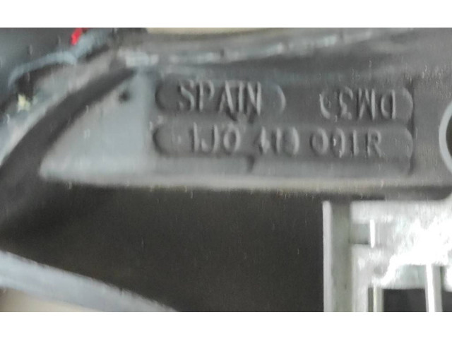 Руль Volkswagen Golf IV 1998 - 2005 года 1J0419091R