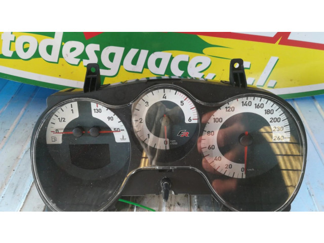 Přístrojová deska  Seat Leon (1P) 2005 1P0920825AX  