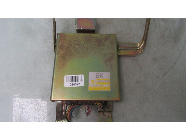 Řídící jednotka 2260458C06 Nissan Sunny 1992