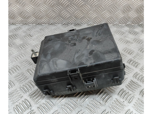 Блок предохранителей 670008649 Maserati Ghibli