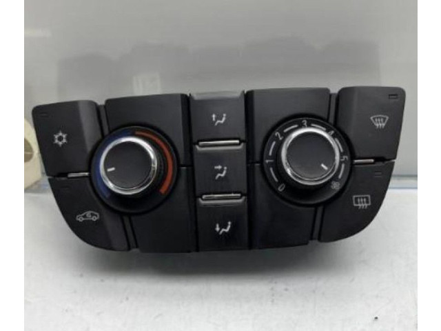 Блок управления климат-контролем 13441784 Opel Meriva B
