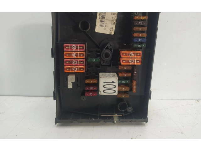Блок предохранителей 1K0938125, 1K0938125   Volkswagen Jetta V    