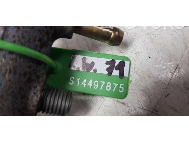 Топливная рампа 30777554, 3777576 Volvo S60