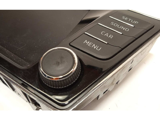 Дисплей    6V0919604   Skoda Fabia Mk3 (NJ)