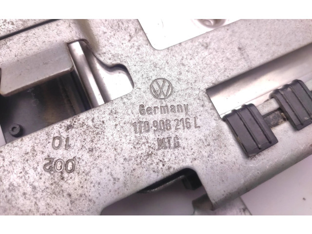 Řídící jednotka 03G906021PD, 03G906021CG Volkswagen Caddy 2008
