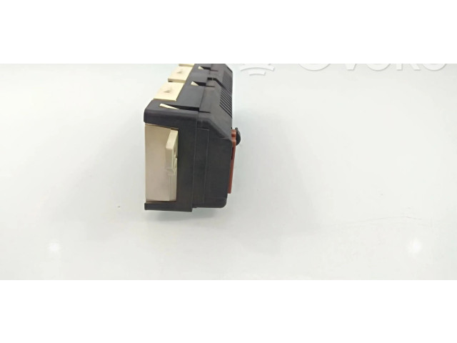 Дисплей 5555502902 Citroen Berlingo