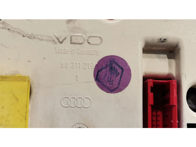 Přístrojová deska Audi A6 S6 C4 4A 2003 88311219, 88311178