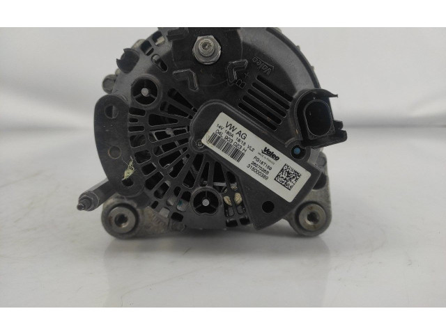 Генератор 04L903023H Volkswagen Golf VII