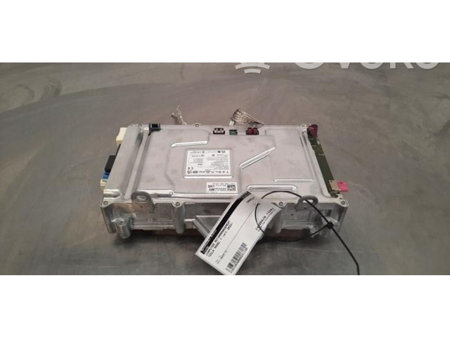 Řídící jednotka    Tesla Model Y 2022