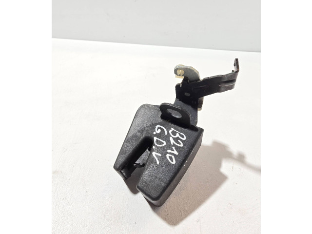 Zámek zadních dveří Volkswagen Caddy 2006