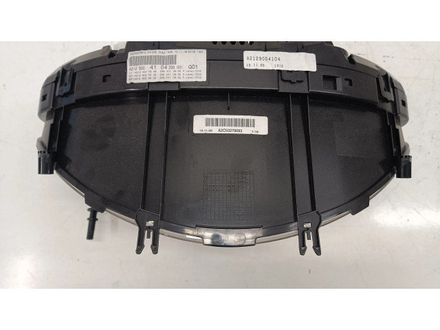 Přístrojová deska Mercedes-Benz E W212 2012 A2129004104, C06710106