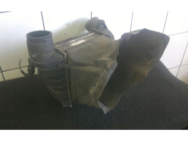 Интеркулер 1J0145803A Volkswagen Golf IV