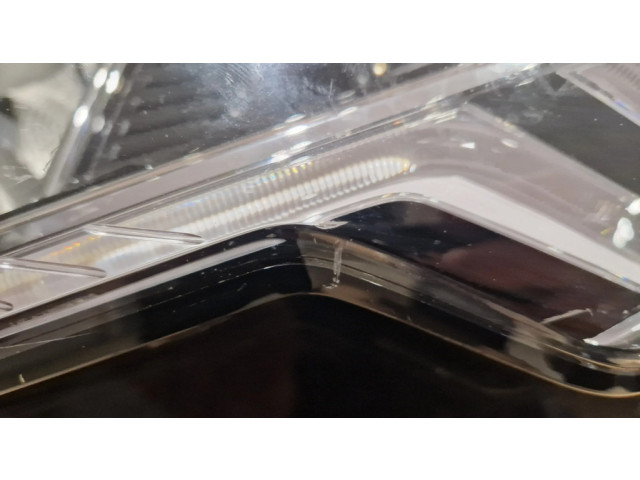 Передняя полуось