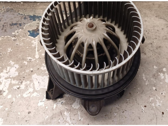 Вентилятор печки       Fiat Punto (199)