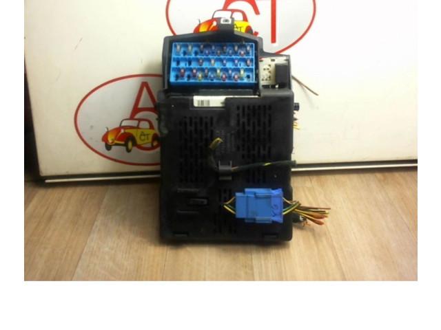 Pojistková skříňka Renault Megane 1999