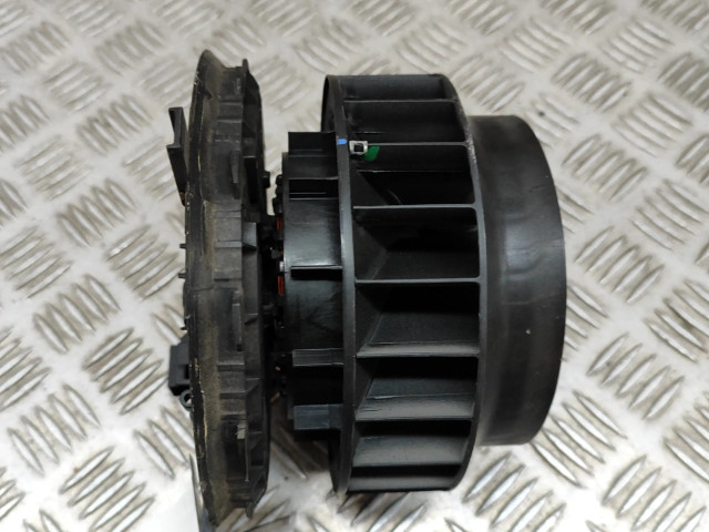 Вентилятор печки A0999062003, 0130309001 Mercedes-Benz GLC X253 C253