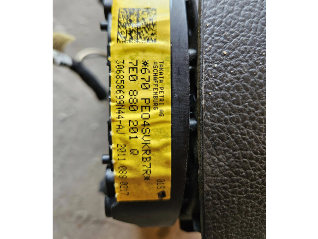 Подушка безопасности водителя 7E0880201Q, 20110880217 Volkswagen Transporter - Caravelle T5