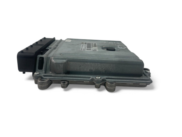 Блок управления двигателем Блок управления 30785100AB, 0281012765   Volvo V70