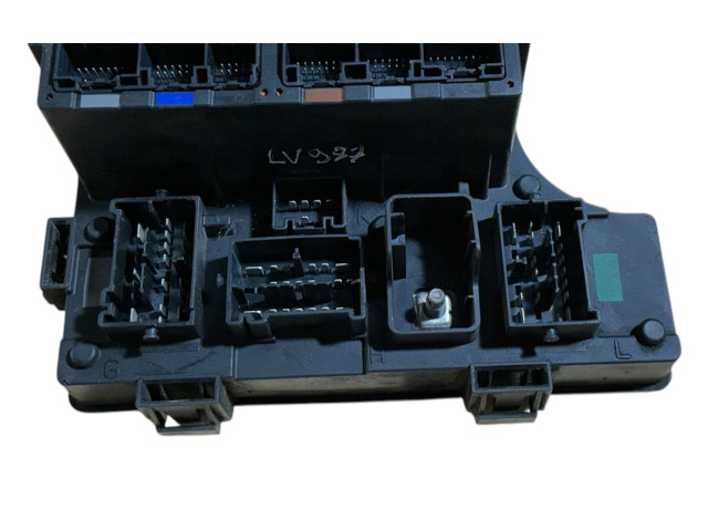 Блок предохранителей P04692341AC, TJFQQ3360F3J17 Jeep Patriot